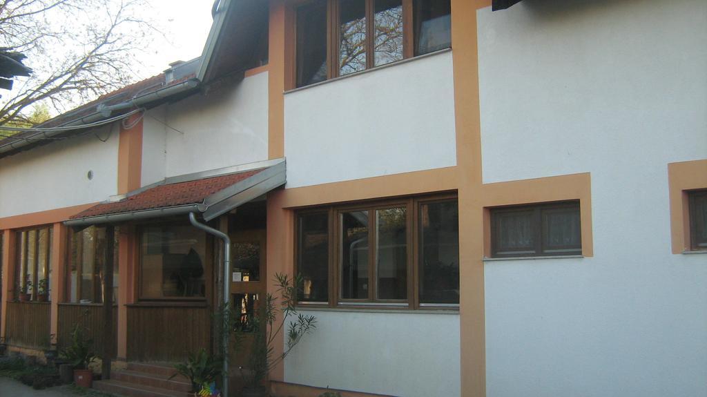 Farm Stay Lackovic Билье Экстерьер фото